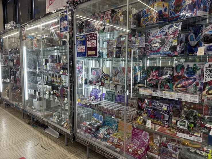 あっちゃん様お取り置き 駄菓子屋のあっちゃんに会いに行く。ロックとお菓子が混ざる八王子の